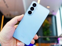 El Samsung Galaxy S26 también está disponible con 128 GB de almacenamiento para clientes corporativos.