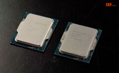 Imagen del Intel Raptor Lake Core i9-13900 junto al Alder Lake Core i9-12900K. (Fuente de la imagen: Expreview)