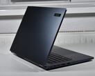 La respuesta de Acer a los portátiles profesionales de Dell, Lenovo y HP: TravelMate P4. (Fuente de la imagen: Benjamin Herzig/Notebookcheck)