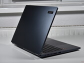 La respuesta de Acer a los portátiles profesionales de Dell, Lenovo y HP: TravelMate P4. (Fuente de la imagen: Benjamin Herzig/Notebookcheck)