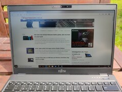 Fujitsu Lifebook U939 - usándolo al aire libre
