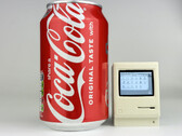 Nick Gillard construye el pico-mac-nano, un Mac Classic de 62 mm de altura alimentado por un WaveShare Pico Zero. (Fuente de la imagen: Nick Gillard)
