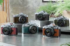 La cámara sin espejo de fotograma completo Nikon Z f ya está disponible en seis colores plateados. (Fuente de la imagen: Nikon)