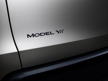 La nueva insignia del Modelo Y L.