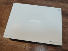 La caja de venta es discreta pero tiene buen aspecto