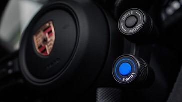 Botón E-Shift del Porsche Taycan de 2027.