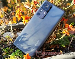 El Redmi K60 Ultra contará con copiosas cantidades de memoria y almacenamiento (imagen vía propia)