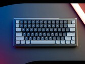 Teclado para juegos Cherry Xtrfy K63W Pro con conectividad LE-UWB.