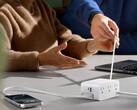 La estación de carga Anker Nano (7 en 1, 100 W) ya está disponible en color blanco (en la imagen). (Fuente de la imagen: Anker)