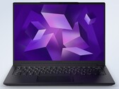Kvadra NAU LP14, un ultrabook corporativo ligero de la empresa tecnológica rusa Yadro.