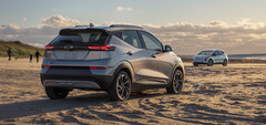 Chevrolet parece estar dejando atrás al subcompacto Bolt EV en favor del crossover compacto Bolt EUV para la reintroducción del vehículo. (Fuente de la imagen: Chevrolet)