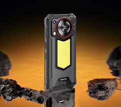 El teléfono inteligente Oukitel WP53 Pro ha llegado con una plétora de características de durabilidad para los entusiastas del camping y la aventura. (Fuente de la imagen: Oukitel)