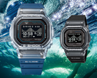 El modelo GBX-H5600-2 azul de Casio (a la izquierda) y el modelo GBX-H5600-1 negro (a la derecha).