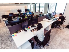 Una fotografía que muestra el espacio de trabajo en la oficina de Google en Francia, en París. (Fuente de la imagen: Google)