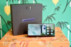 El Razr Fold ya ha bajado considerablemente de precio, aunque, por otra parte, el precio de fábrica era muy elevado desde el principio.