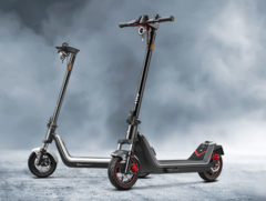 El e-scooter NIU KQi 300X tiene una autonomía de 37,3 millas (~60,0 km). (Fuente de la imagen: NIU)