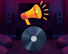 Se muestra una pancarta en apoyo a las protestas para salvar los discos de la PS5
