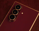 El Samsung W26 en su opción de color Rojo Dan Xi. (Fuente de la imagen: Samsung) 