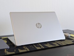 El HP 17t es ahora uno de los portátiles más asequibles en su categoría de tamaño (Fuente de la imagen: Notebookcheck)