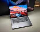 Análisis del Microsoft Surface Laptop Ultra RTX Spark - El panel Mini-LED de 2000 nits es un problema
