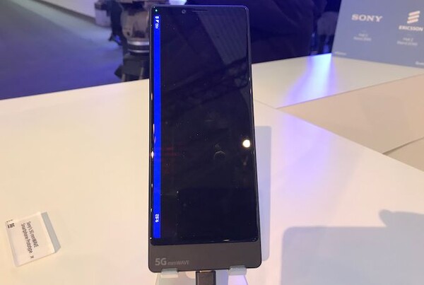 Prototipo 5G mmWave de Sony en el MWC 2019. (Fuente de la imagen: AnandTech)