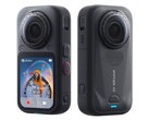 Al parecer, la Insta360 X6, más compacta, cuenta con sensores de 1/1,1 pulgadas y una batería de mayor capacidad, de 2.600 mAh.
