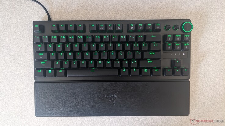 Razer Huntsman V3 Pro TKL 8KHz vista superior con reposamuñecas