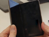 El Pixel Fold será el dispositivo más caro de Google hasta la fecha. (Fuente de la imagen: @Za_Raczke)