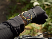 El smartwatch T-Rex 3 Pro 44 mm Arctic Gold de Amazfit (en la imagen) ya está disponible en Europa. (Fuente de la imagen: Amazfit)