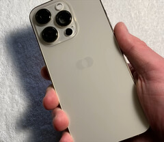 El 'Vesica Piscis' parece ser el largamente rumoreado 'Proyecto Bongo' iPhone de Apple. (Fuente de la imagen: Apple Demo)