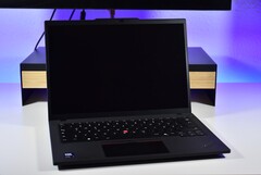 El Lenovo ThinkPad T14 Gen 6 Intel (fuente de la imagen: Benjamin Herzig)