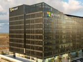 Vista aérea de un edificio de oficinas de Microsoft.