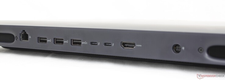 Trasera: RJ-45 (5 Gbps), 3x USB-A 3.2 Gen. 1, 2x Thunderbolt 5 con DisplayPort 2.1 + Power Delivery, HDMI 2.1, adaptador de CA