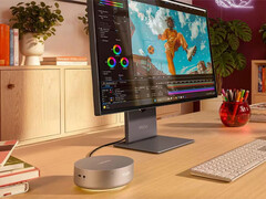 El Yoga Mini i Gen 11 adopta un diseño circular, a diferencia de sus compañeros.