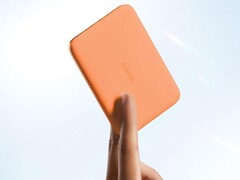 Nano Power Bank de Anker (5K, MagGo, Slim) en naranja cósmico