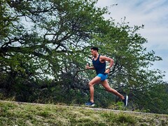 Un problema de dinámica de carrera en el Garmin Fenix 7 (en la imagen) se ha resuelto con la versión beta 21.13. (Fuente de la imagen: Garmin)