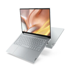 El Yoga Slim 7 Pro se presenta en las opciones de color Gris Nube y Gris Tormenta, además de los acabados de cristal y pantalla de mylar. (Fuente de la imagen: Lenovo)