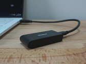 Análisis práctico de la unidad SSD externa Kingston XS1000: Una unidad básica que cabe en casi cualquier sitio