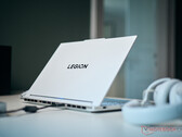 La CPU Arrow Lake-HX y la GPU de 115 W son una excelente combinación para maximizar el rendimiento en los juegos (Fuente de la imagen: Notebookcheck)