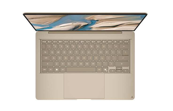 El Zenbook A14 (UX3480QA) está disponible en los colores Azul Ártico, Coral Komodo y Beige Zabriskie, este último en la imagen.