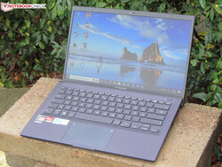 El Asus ExpertBook L1 L1401CDA-EK0457R, proporcionado por: