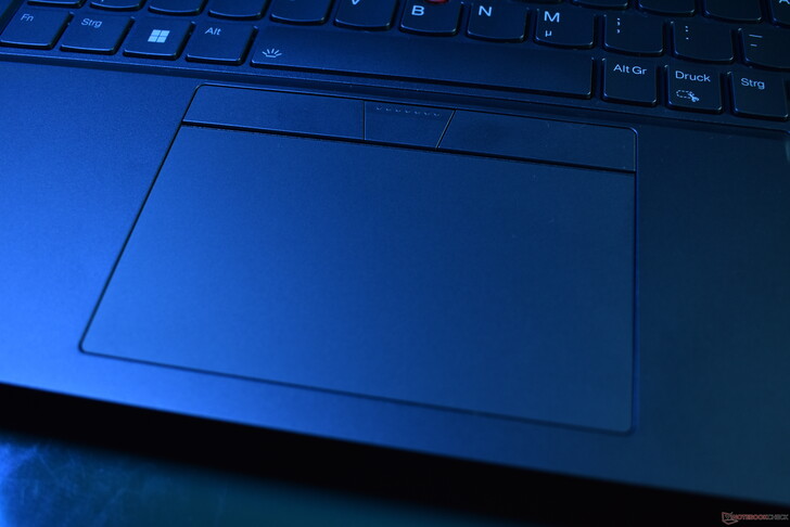 Lenovo ThinkPad P16 Gen 2: Panel táctil