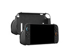 Una imagen promocional que muestra la funda de agarre modular Attack Vector de Genki para Nintendo Switch 2. (Fuente de la imagen: Genki)