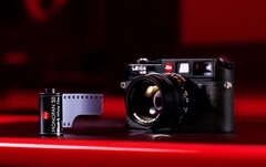 Leica ofrecerá película en blanco y negro a partir de agosto. (Fuente de la imagen: Leica)