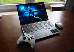 El Erazer Beast 16 X1 es un muy buen portátil para juegos