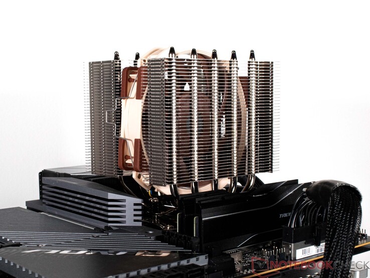 Noctua NH-D12L en nuestra plataforma de pruebas