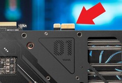 Tamaño comparable al de un conector PCIe X1 (Fuente de la imagen: PC World)