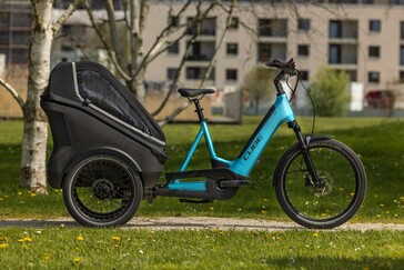 Las Cube Trike Family Hybrid y Cargo presentan una distancia entre ejes reducida en comparación con otras bicicletas eléctricas de carga. (Fuente de la imagen: Cube)