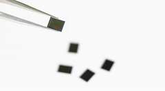 Samsung muestra algunas muestras del ISOCELL JN1. (Fuente: Samsung)
