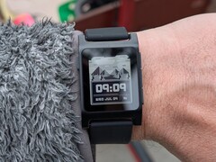 Smartwatch Pebble Core 2 Duo ejecutando la watchface Weather Land de Reno. (Fuente de la imagen: blog de Eric Migicovsky)